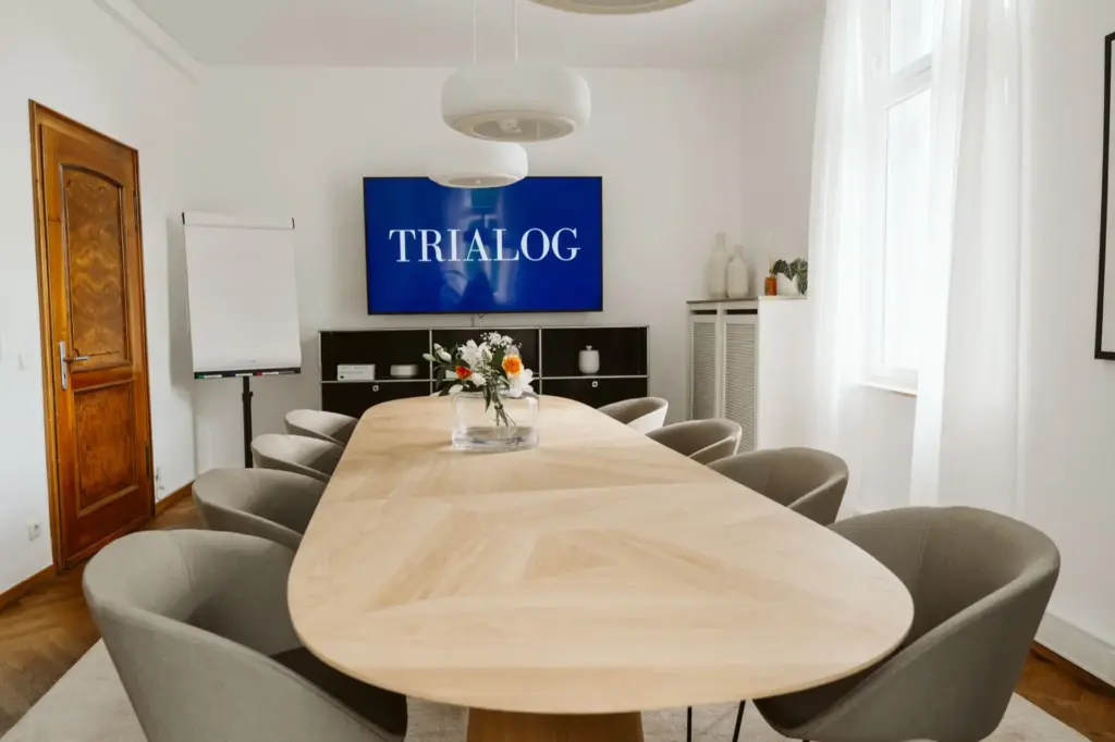 Besprechungsraum der Trialog Makler Gruppe am Standort Gütersloh